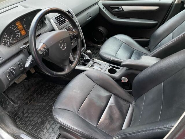 Серый Мерседес А класс, объемом двигателя 2 л и пробегом 235 тыс. км за 5650 $, фото 15 на Automoto.ua