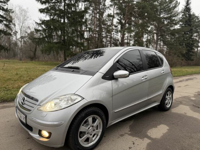 Серый Мерседес А класс, объемом двигателя 2 л и пробегом 185 тыс. км за 5500 $, фото 12 на Automoto.ua