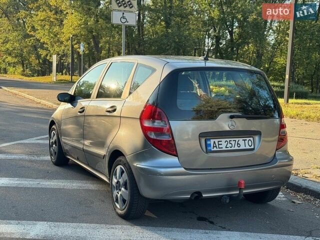 Серый Мерседес А класс, объемом двигателя 1.5 л и пробегом 256 тыс. км за 3700 $, фото 5 на Automoto.ua