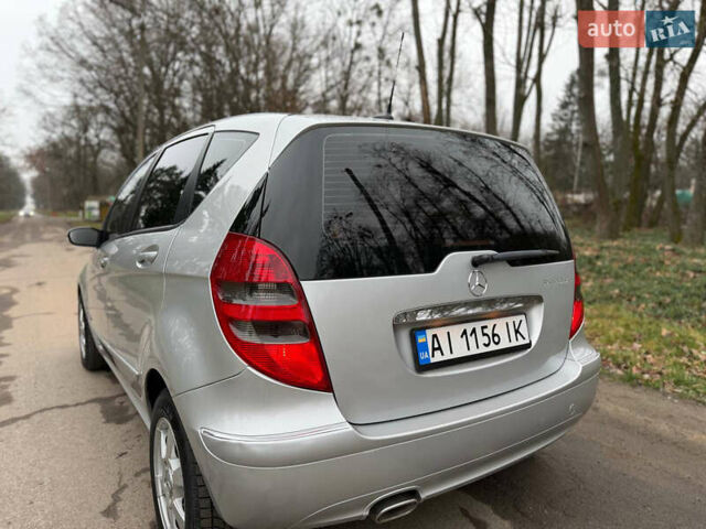 Серый Мерседес А класс, объемом двигателя 2 л и пробегом 187 тыс. км за 5500 $, фото 13 на Automoto.ua