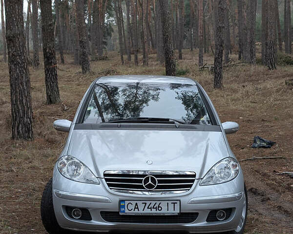 Серый Мерседес А класс, объемом двигателя 1.99 л и пробегом 302 тыс. км за 5500 $, фото 5 на Automoto.ua