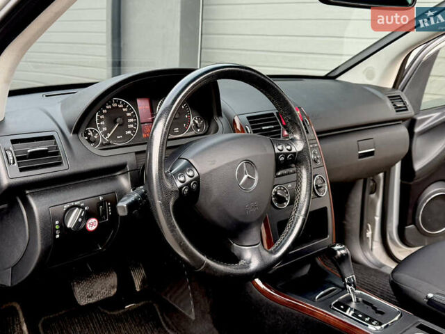 Сірий Мерседес А клас, об'ємом двигуна 1.5 л та пробігом 200 тис. км за 5300 $, фото 21 на Automoto.ua