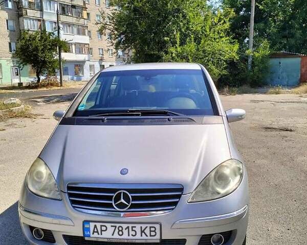 Серый Мерседес А класс, объемом двигателя 1.99 л и пробегом 245 тыс. км за 5500 $, фото 12 на Automoto.ua