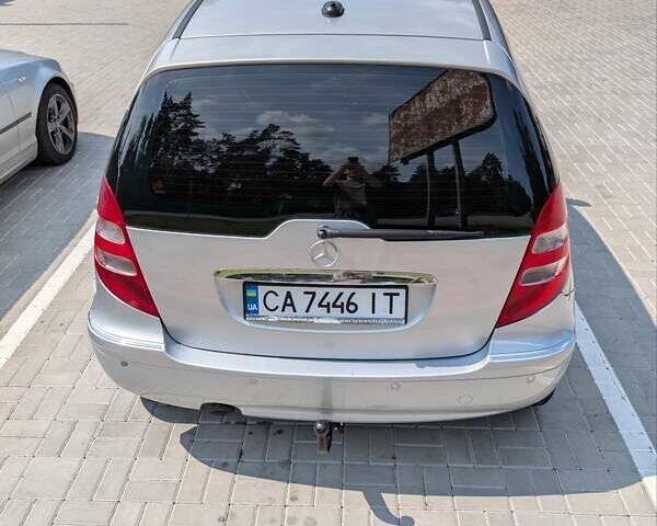 Серый Мерседес А класс, объемом двигателя 1.99 л и пробегом 300 тыс. км за 5000 $, фото 10 на Automoto.ua