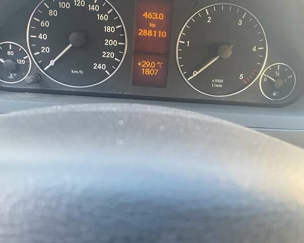 Сірий Мерседес А клас, об'ємом двигуна 1.99 л та пробігом 288 тис. км за 4200 $, фото 5 на Automoto.ua