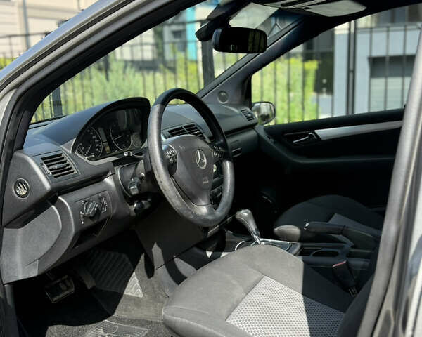 Серый Мерседес А класс, объемом двигателя 1.5 л и пробегом 296 тыс. км за 6999 $, фото 8 на Automoto.ua