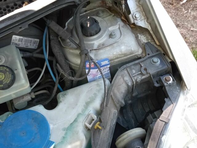 Серый Мерседес А класс, объемом двигателя 2 л и пробегом 198 тыс. км за 6078 $, фото 5 на Automoto.ua