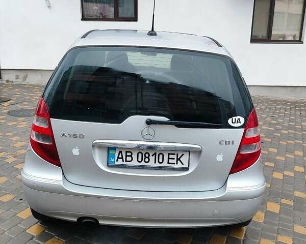 Сірий Мерседес А клас, об'ємом двигуна 1.99 л та пробігом 240 тис. км за 5000 $, фото 3 на Automoto.ua