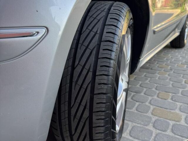 Серый Мерседес А класс, объемом двигателя 1.7 л и пробегом 380 тыс. км за 5500 $, фото 7 на Automoto.ua