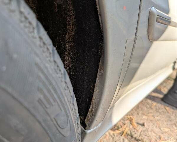 Серый Мерседес А класс, объемом двигателя 1.99 л и пробегом 300 тыс. км за 5000 $, фото 11 на Automoto.ua