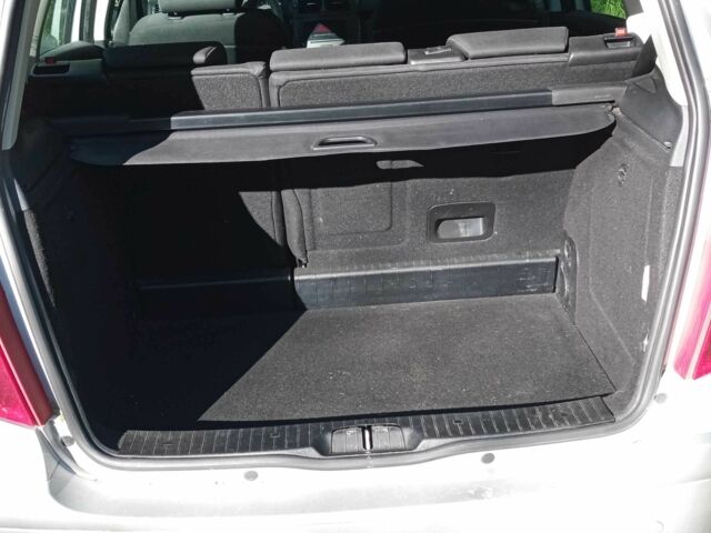 Серый Мерседес А класс, объемом двигателя 2 л и пробегом 198 тыс. км за 6078 $, фото 14 на Automoto.ua