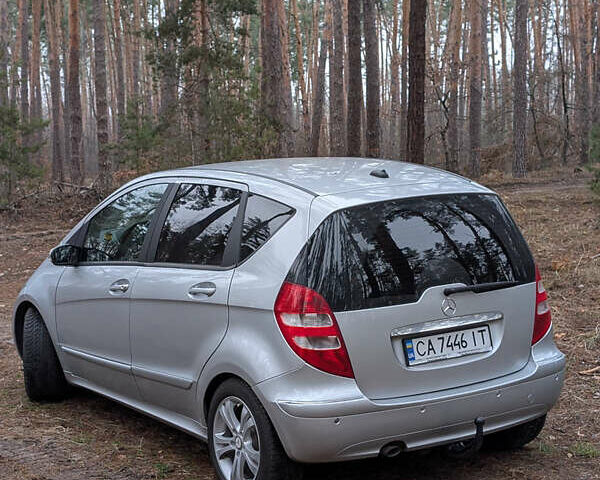 Серый Мерседес А класс, объемом двигателя 1.99 л и пробегом 302 тыс. км за 5500 $, фото 6 на Automoto.ua