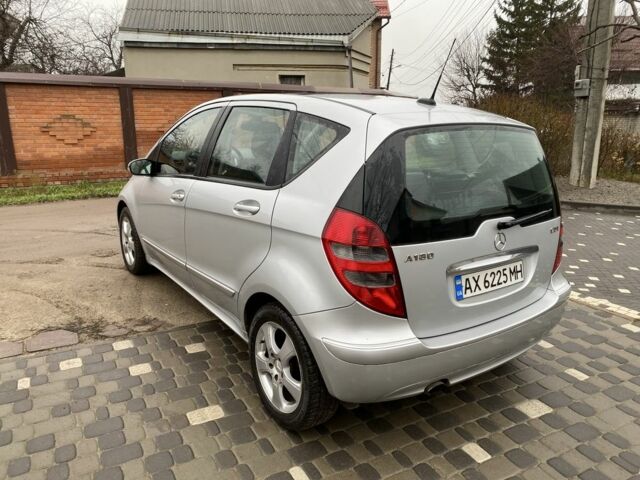 Серый Мерседес А класс, объемом двигателя 2 л и пробегом 235 тыс. км за 5650 $, фото 11 на Automoto.ua