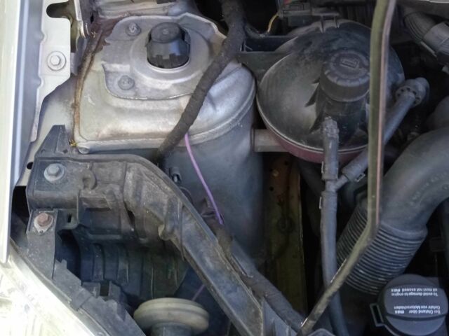 Серый Мерседес А класс, объемом двигателя 2 л и пробегом 198 тыс. км за 6078 $, фото 4 на Automoto.ua