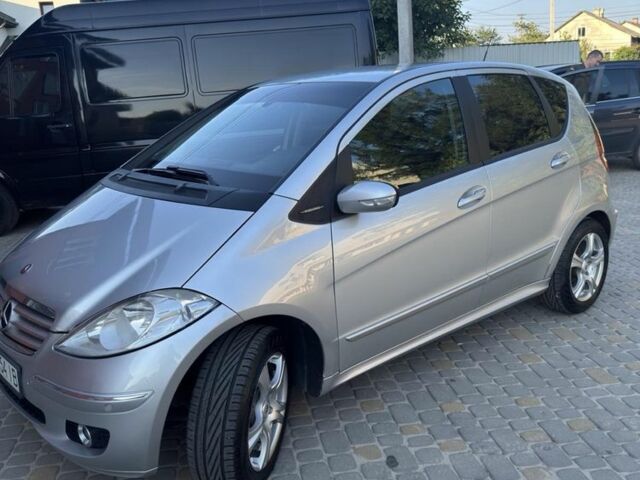 Серый Мерседес А класс, объемом двигателя 1.7 л и пробегом 380 тыс. км за 5500 $, фото 3 на Automoto.ua