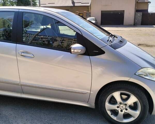 Серый Мерседес А класс, объемом двигателя 1.99 л и пробегом 245 тыс. км за 5500 $, фото 19 на Automoto.ua