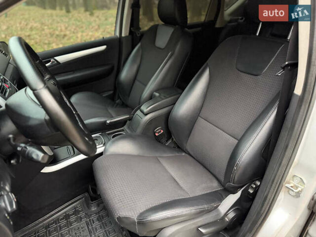 Серый Мерседес А класс, объемом двигателя 2 л и пробегом 187 тыс. км за 5500 $, фото 49 на Automoto.ua