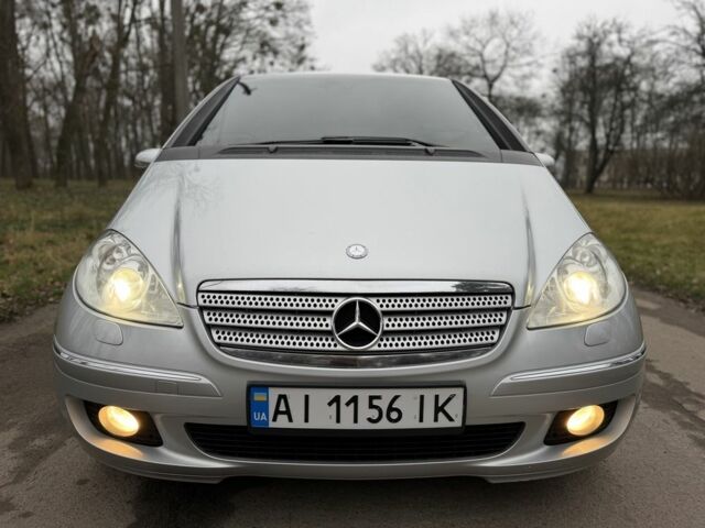Серый Мерседес А класс, объемом двигателя 2 л и пробегом 185 тыс. км за 5500 $, фото 2 на Automoto.ua