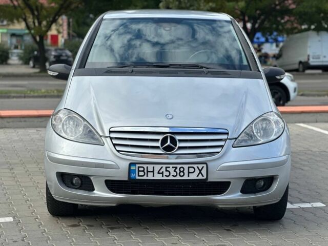 Серый Мерседес А класс, объемом двигателя 2 л и пробегом 360 тыс. км за 3950 $, фото 4 на Automoto.ua