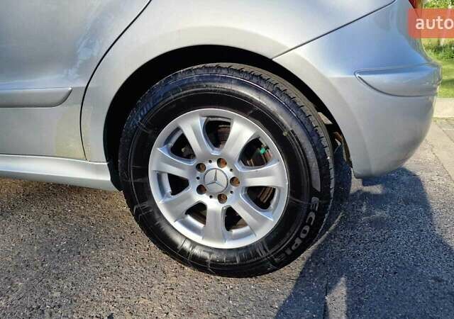 Сірий Мерседес А клас, об'ємом двигуна 1.99 л та пробігом 230 тис. км за 4894 $, фото 3 на Automoto.ua