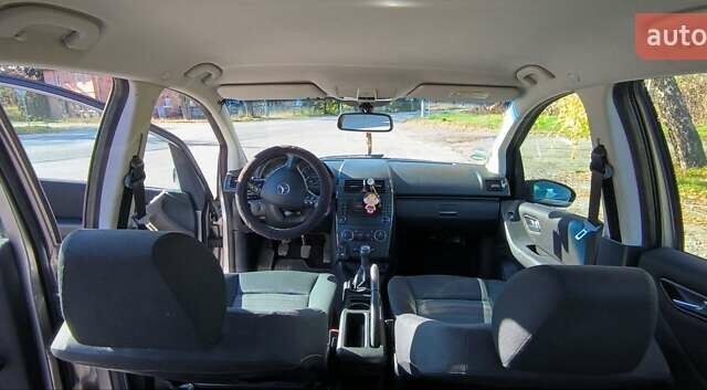 Сірий Мерседес А клас, об'ємом двигуна 1.5 л та пробігом 271 тис. км за 5500 $, фото 19 на Automoto.ua