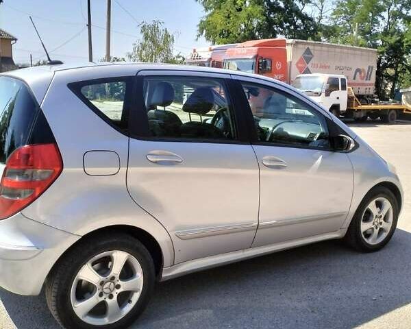 Серый Мерседес А класс, объемом двигателя 1.99 л и пробегом 245 тыс. км за 5500 $, фото 18 на Automoto.ua