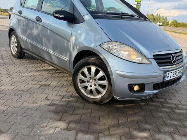 Сірий Мерседес А клас, об'ємом двигуна 1.5 л та пробігом 160 тис. км за 5000 $, фото 1 на Automoto.ua