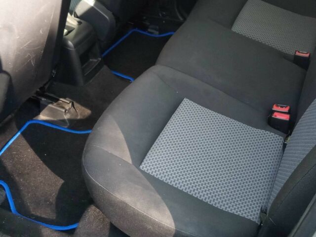 Серый Мерседес А класс, объемом двигателя 2 л и пробегом 198 тыс. км за 6078 $, фото 19 на Automoto.ua