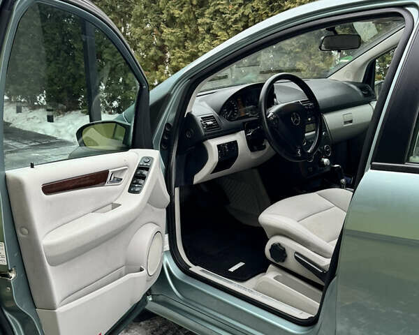 Серый Мерседес А класс, объемом двигателя 1.5 л и пробегом 217 тыс. км за 5999 $, фото 16 на Automoto.ua