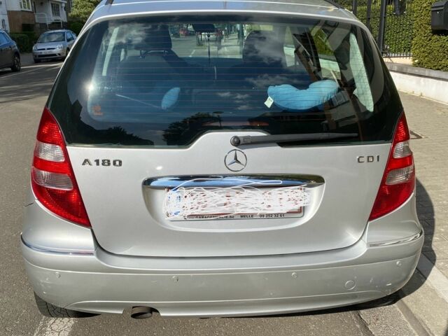 Серый Мерседес А класс, объемом двигателя 1.99 л и пробегом 288 тыс. км за 3600 $, фото 4 на Automoto.ua