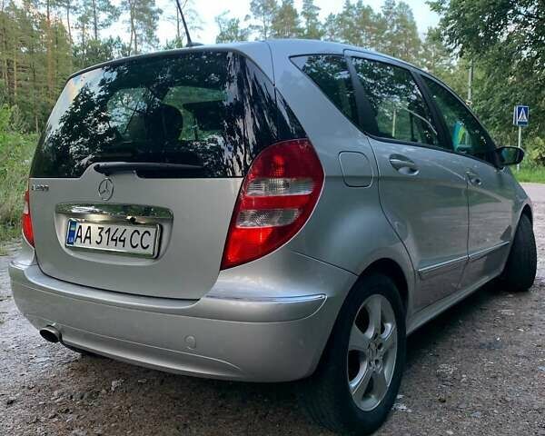 Серый Мерседес А класс, объемом двигателя 1.5 л и пробегом 273 тыс. км за 4100 $, фото 2 на Automoto.ua