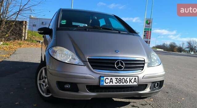 Сірий Мерседес А клас, об'ємом двигуна 1.5 л та пробігом 271 тис. км за 5500 $, фото 1 на Automoto.ua