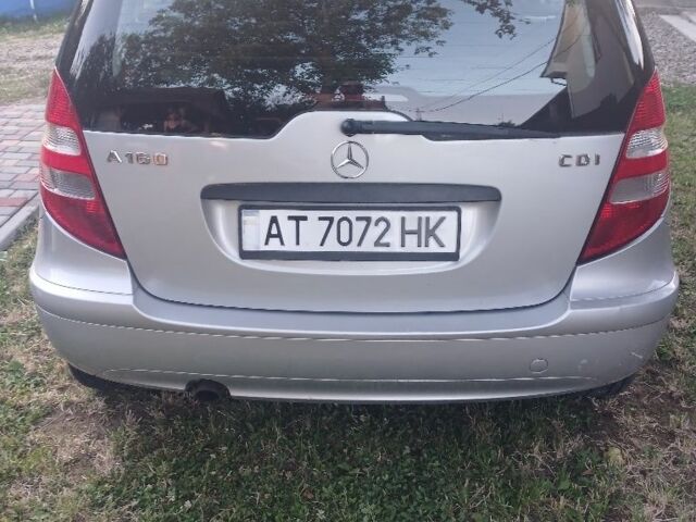 Серый Мерседес А класс, объемом двигателя 2 л и пробегом 200 тыс. км за 5500 $, фото 1 на Automoto.ua