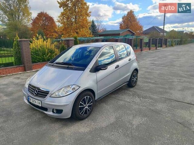 Серый Мерседес А класс, объемом двигателя 2 л и пробегом 320 тыс. км за 3700 $, фото 7 на Automoto.ua