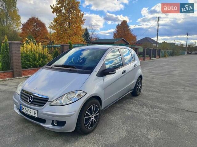 Серый Мерседес А класс, объемом двигателя 2 л и пробегом 320 тыс. км за 3700 $, фото 22 на Automoto.ua