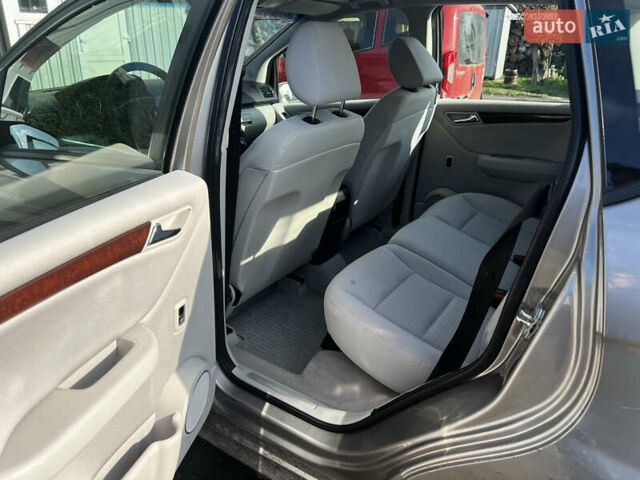 Серый Мерседес А класс, объемом двигателя 1.7 л и пробегом 154 тыс. км за 5800 $, фото 13 на Automoto.ua