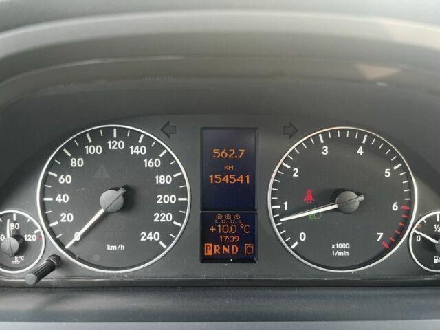 Серый Мерседес А класс, объемом двигателя 1.7 л и пробегом 154 тыс. км за 5800 $, фото 6 на Automoto.ua