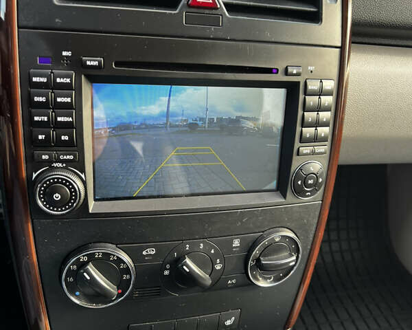 Серый Мерседес А класс, объемом двигателя 1.7 л и пробегом 154 тыс. км за 5800 $, фото 16 на Automoto.ua