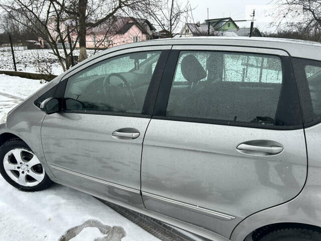 Сірий Мерседес А клас, об'ємом двигуна 2 л та пробігом 260 тис. км за 4900 $, фото 5 на Automoto.ua