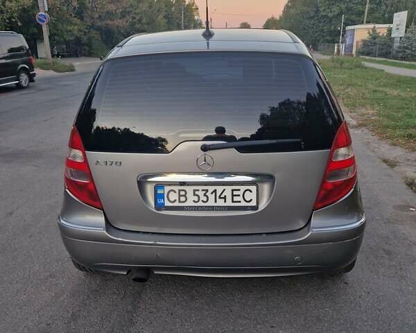 Серый Мерседес А класс, объемом двигателя 1.7 л и пробегом 165 тыс. км за 6500 $, фото 7 на Automoto.ua