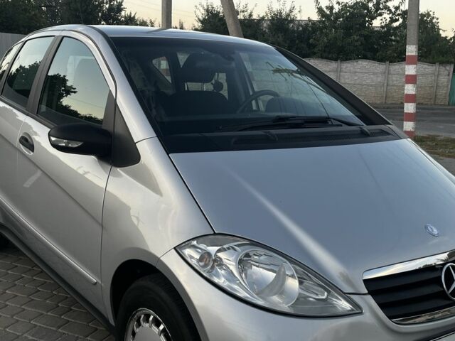 Сірий Мерседес А клас, об'ємом двигуна 1.5 л та пробігом 172 тис. км за 4456 $, фото 5 на Automoto.ua