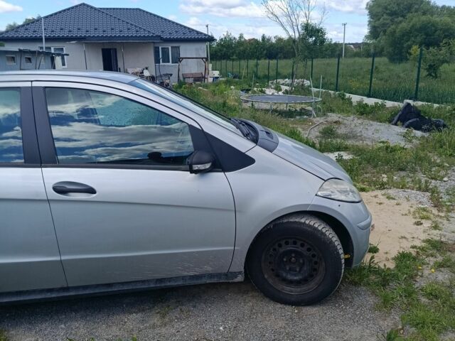 Сірий Мерседес А клас, об'ємом двигуна 2 л та пробігом 400 тис. км за 2957 $, фото 3 на Automoto.ua