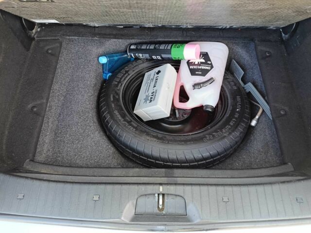 Серый Мерседес А класс, объемом двигателя 2 л и пробегом 237 тыс. км за 4900 $, фото 8 на Automoto.ua