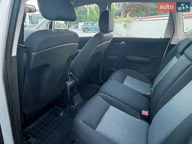 Сірий Мерседес А клас, об'ємом двигуна 1.5 л та пробігом 172 тис. км за 4450 $, фото 31 на Automoto.ua