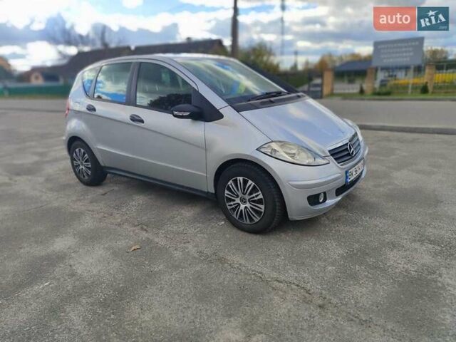 Серый Мерседес А класс, объемом двигателя 2 л и пробегом 320 тыс. км за 3700 $, фото 21 на Automoto.ua