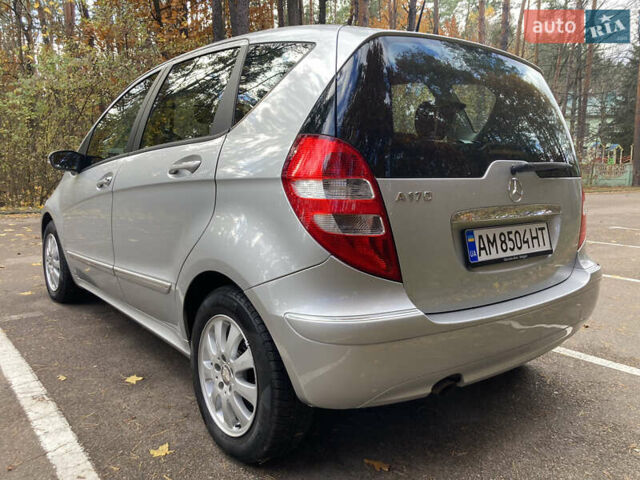 Сірий Мерседес А клас, об'ємом двигуна 1.7 л та пробігом 113 тис. км за 6600 $, фото 4 на Automoto.ua