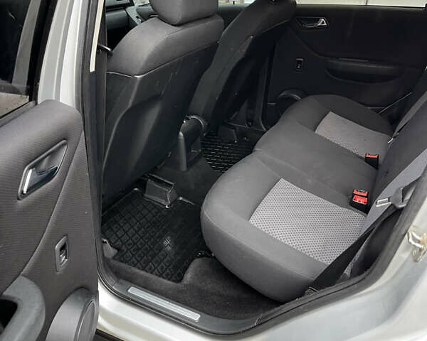 Сірий Мерседес А клас, об'ємом двигуна 1.5 л та пробігом 253 тис. км за 5800 $, фото 8 на Automoto.ua