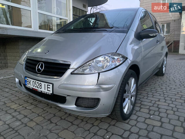 Серый Мерседес А класс, объемом двигателя 2 л и пробегом 186 тыс. км за 6200 $, фото 20 на Automoto.ua