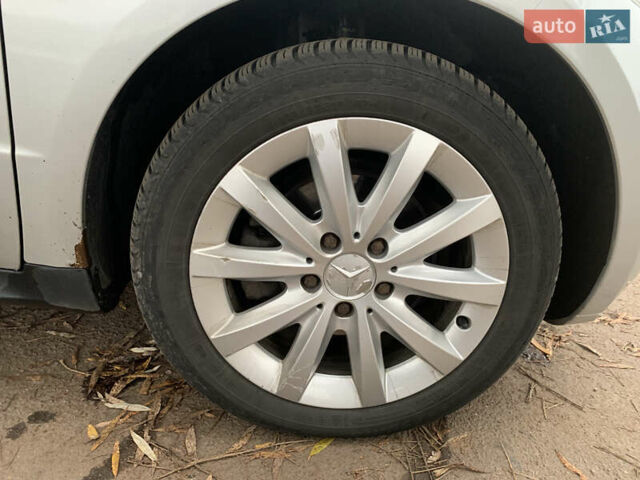 Серый Мерседес А класс, объемом двигателя 2 л и пробегом 184 тыс. км за 6100 $, фото 40 на Automoto.ua