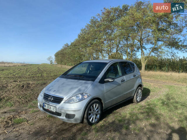 Серый Мерседес А класс, объемом двигателя 2 л и пробегом 186 тыс. км за 6200 $, фото 8 на Automoto.ua